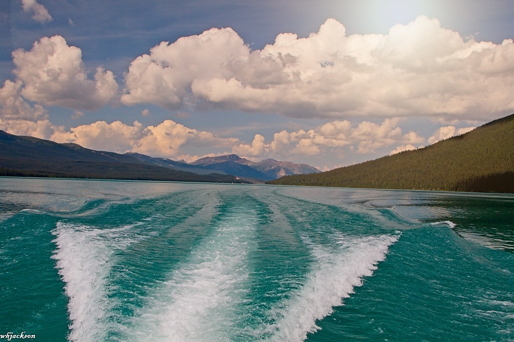 LAKE-MALIGNE