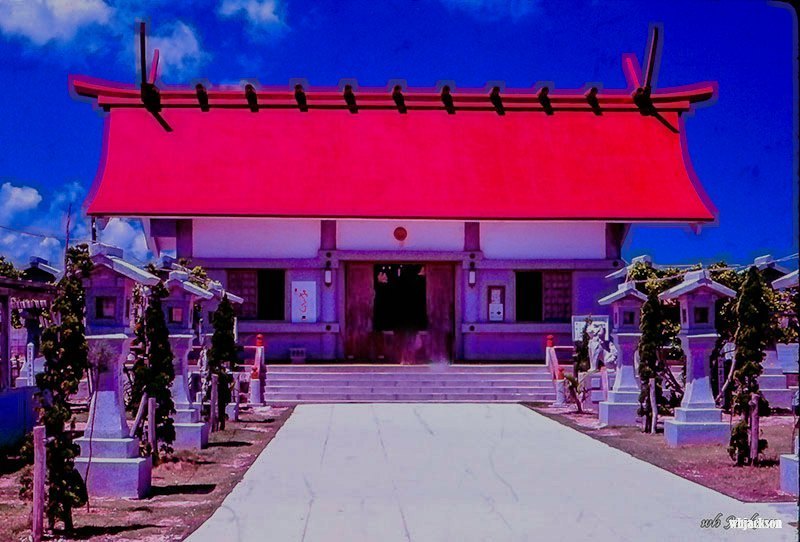 Temple-Okinawa-1-copy