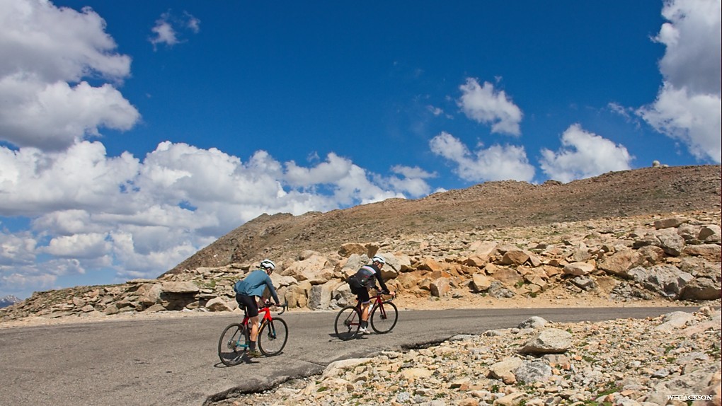 MT-EVANS-BLUE-SKY-5