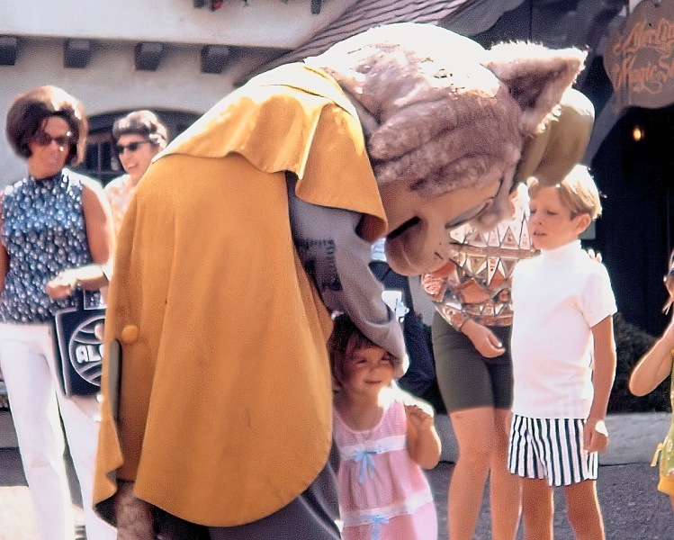 Disneyland-1969-091